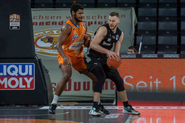 在今年小组 在今年小组